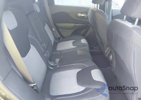 2014 Jeep Cherokee Latitude z USA, uszkodzony, nr VIN 1C4PJMCS8EW153553